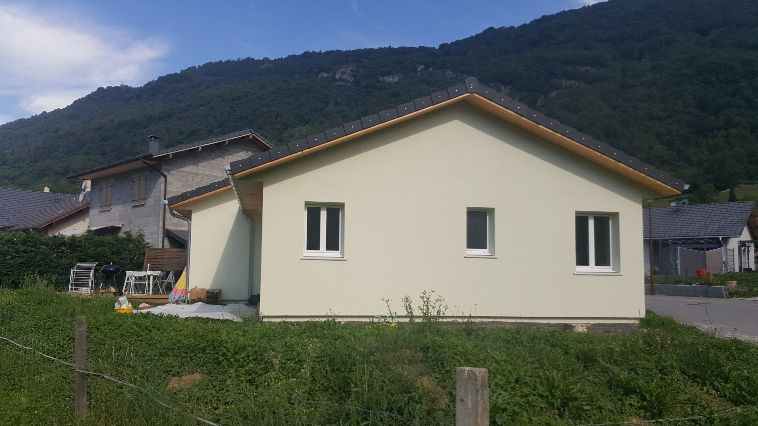 Maison ossature bois avec isolation par l'exterieur et finition enduit