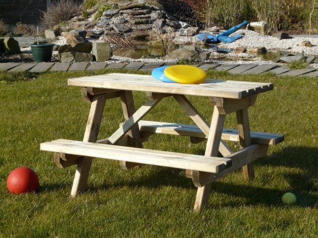 table et banc en bois