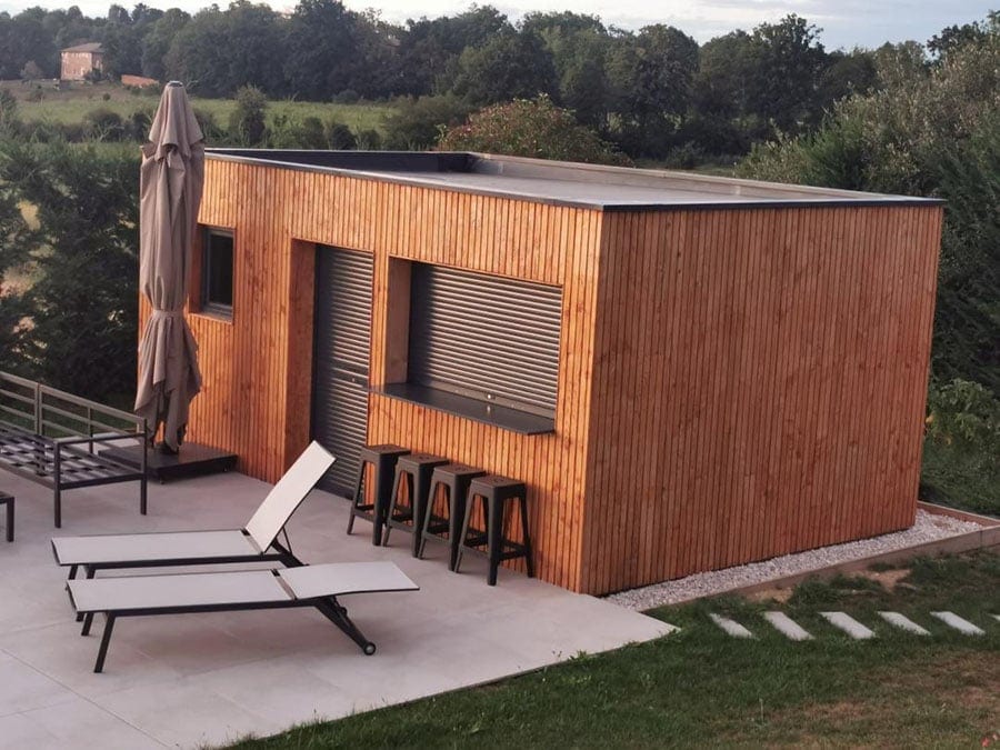 pool house